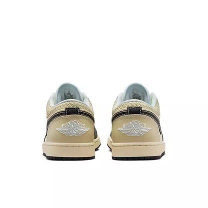 Nike Air Jordan 1 Low Retro