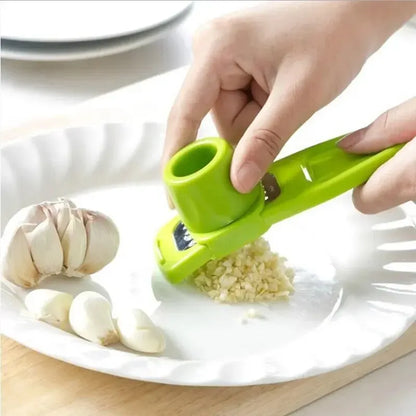 Mini Picadora de Ajo Manual – Prensa de Ajo Creativa, Triturador de Ajo Portátil, Utensilio de Cocina Verde Práctico y Funcional (1 Unidad)
